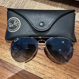 Polarized Ray-Ban aviator sunglasses
